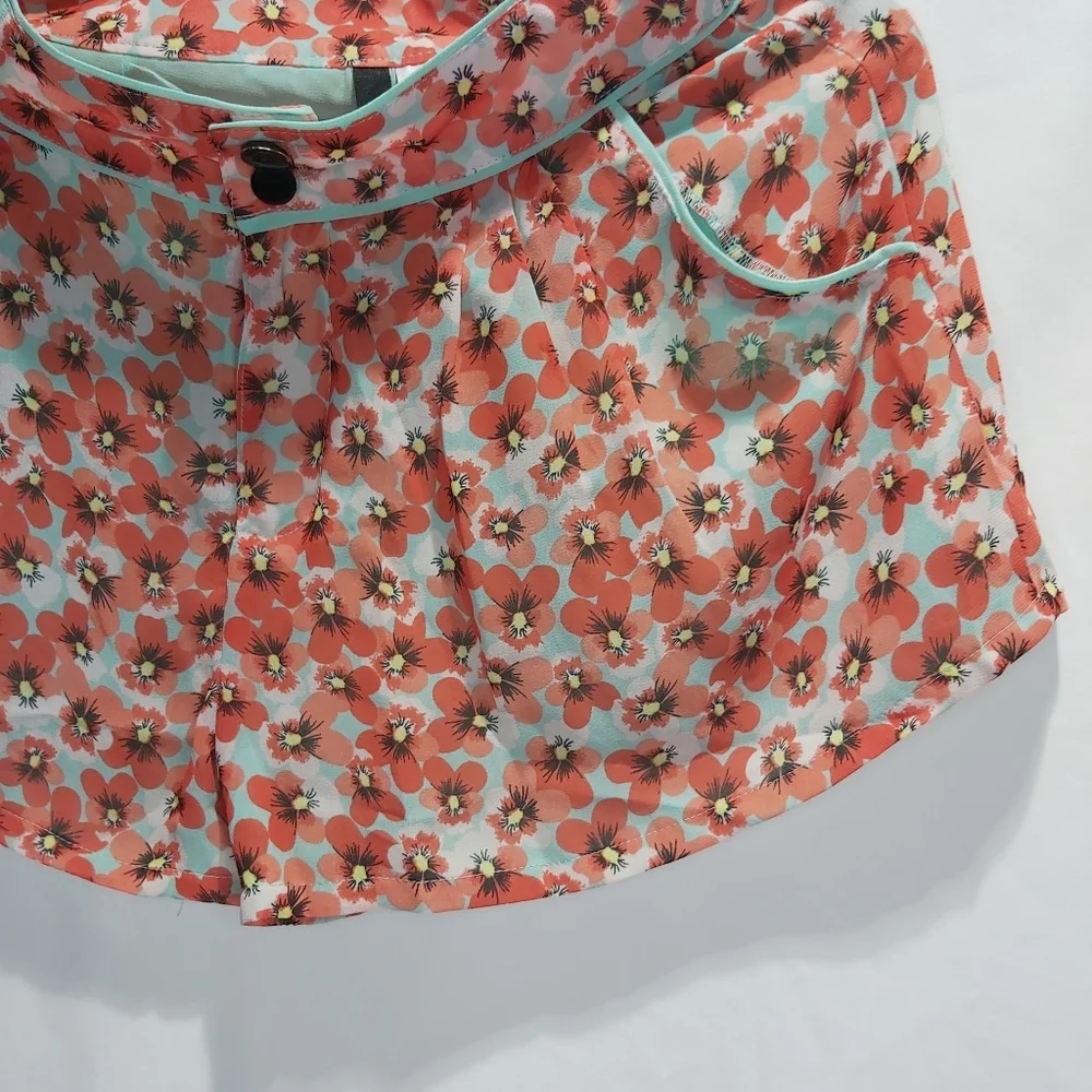 H.M Flower Shorts S:2 - Picture 2 of 9